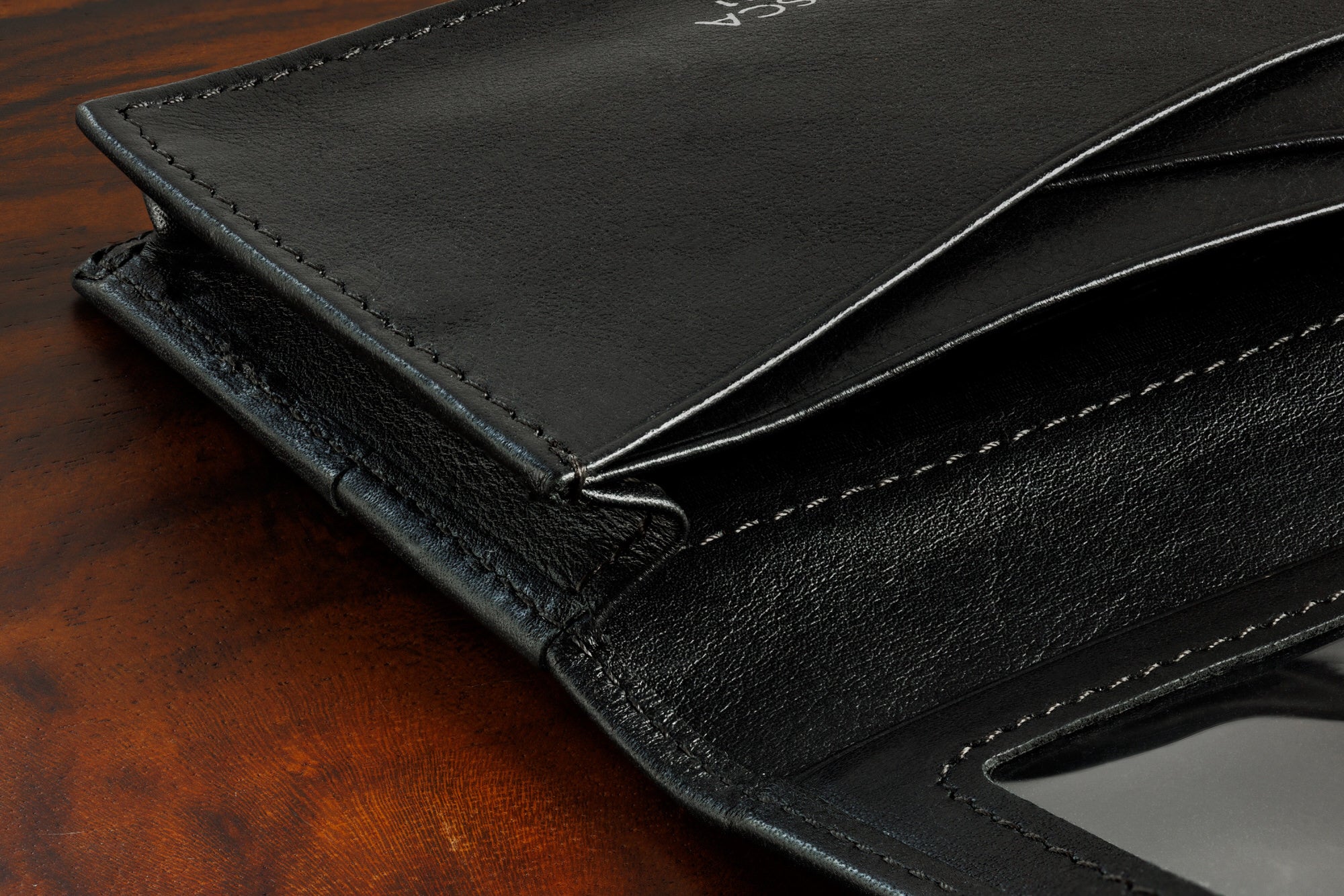 Nappa Vitello Full Gusset, 2 Pkt Card Case w/I.D.