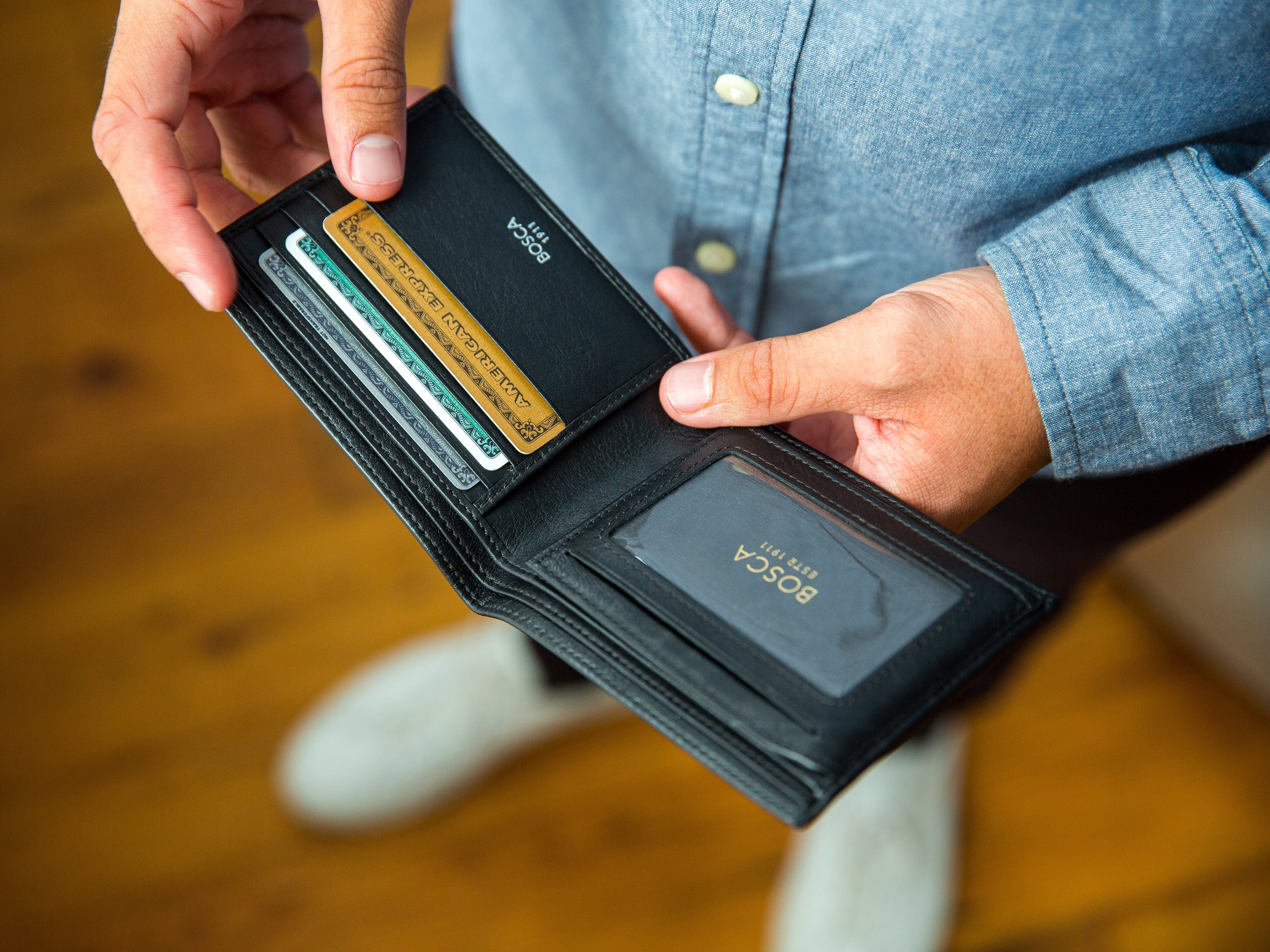 Premium Black 8-Card Leather Bifold Wallet - Handcrafted in USA Premium Black 8-Card Leather Bifold Wallet - Handcrafted in USA
